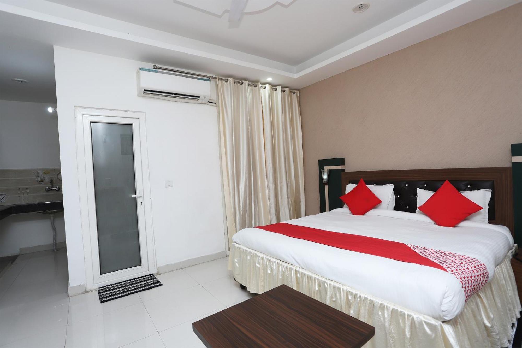 Super Capital O Levanti Near Aravali Biodiversity Park Gurgaon Exterior photo